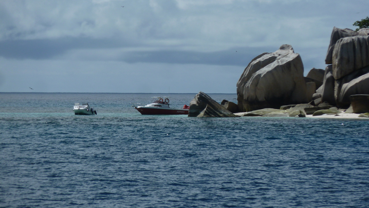 Picture Seychelles Coco Island 2011-10 55 - Hotel Pools Coco Island