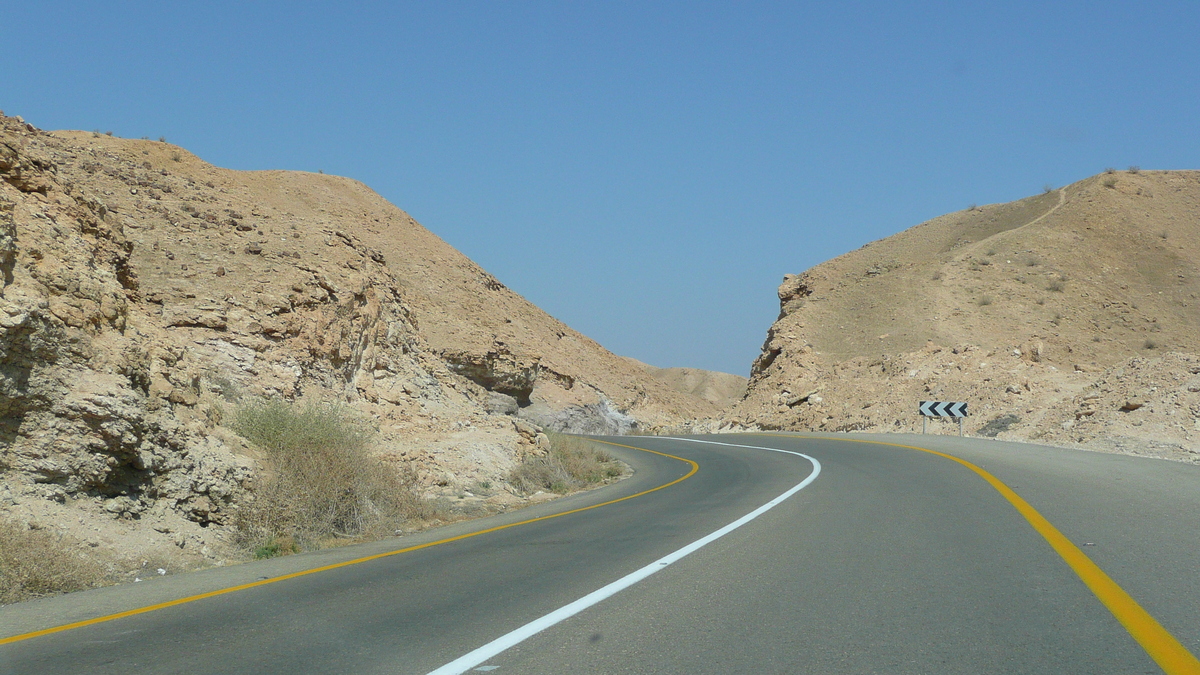 Picture Israel Arad to Dead Sea road 2007-06 90 - Waterfall Arad to Dead Sea road