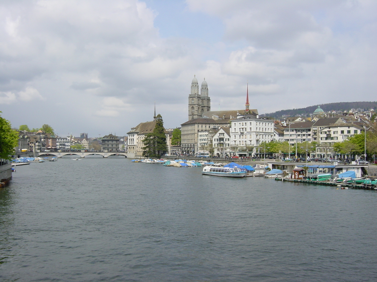 Picture Swiss Zurich 2002-04 72 - Monuments Zurich