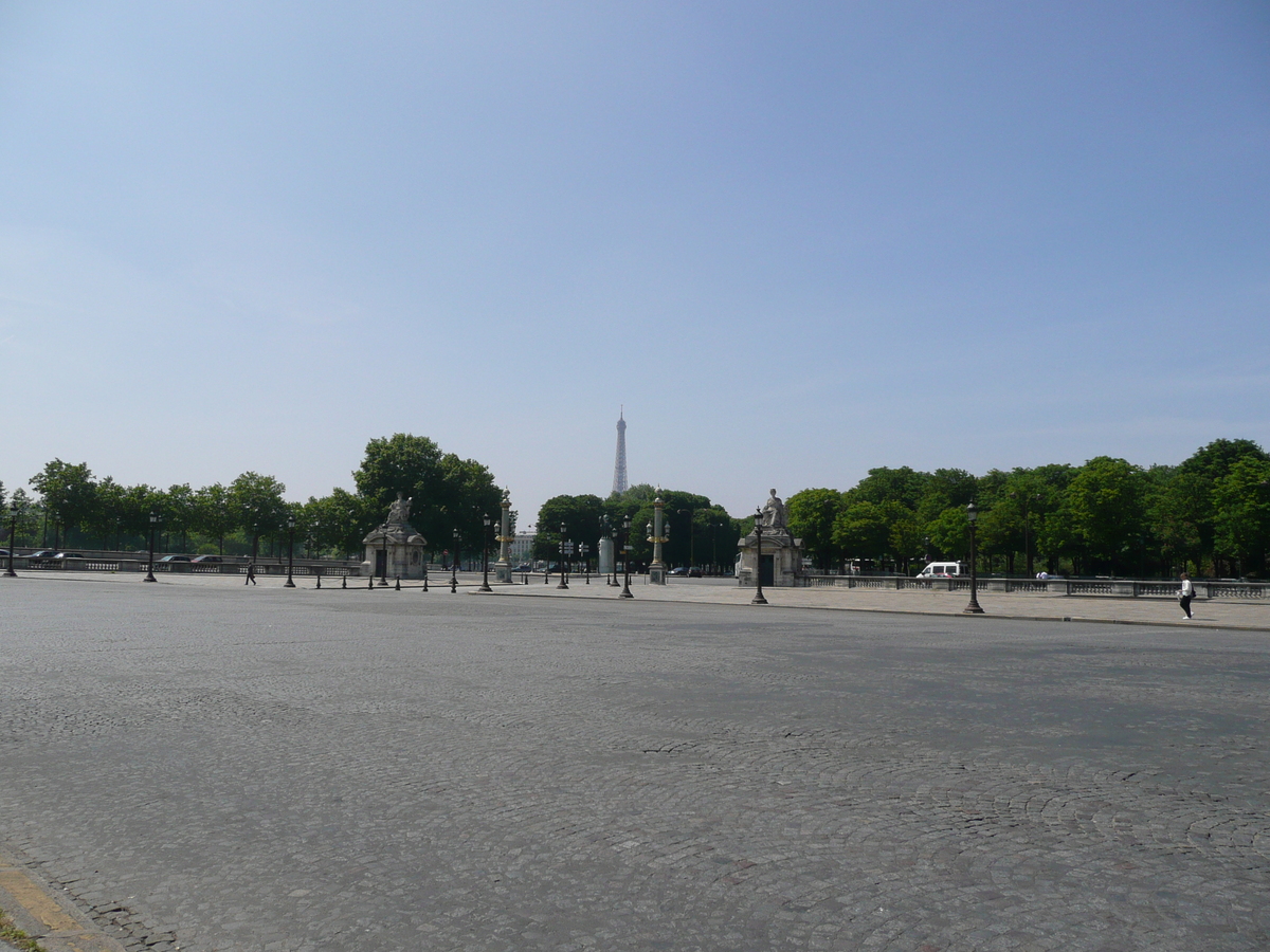 Picture France Paris La Concorde 2007-05 41 - Streets La Concorde