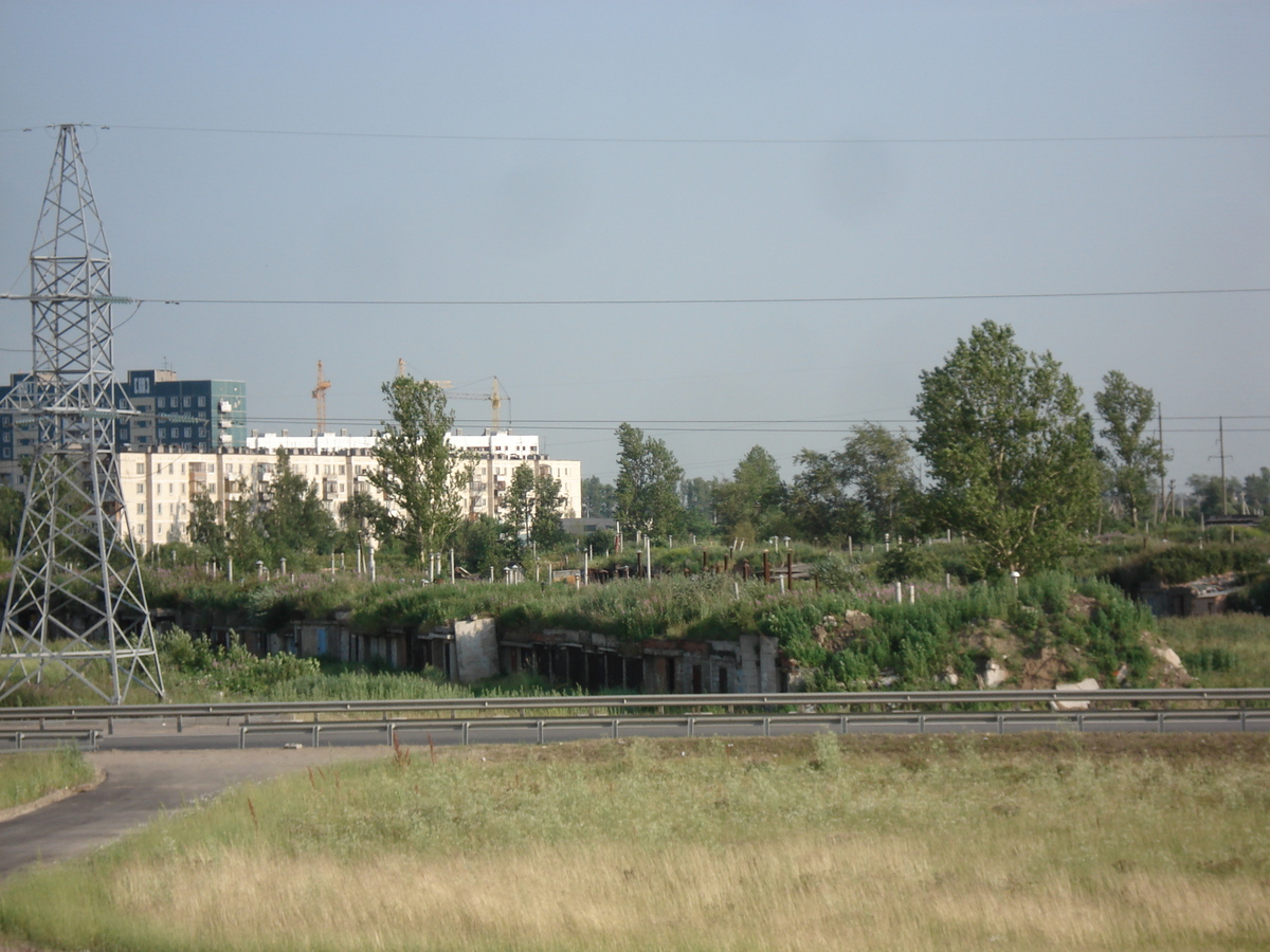 Picture Russia St Petersburg Suburbs 2006-07 11 - Transport Suburbs