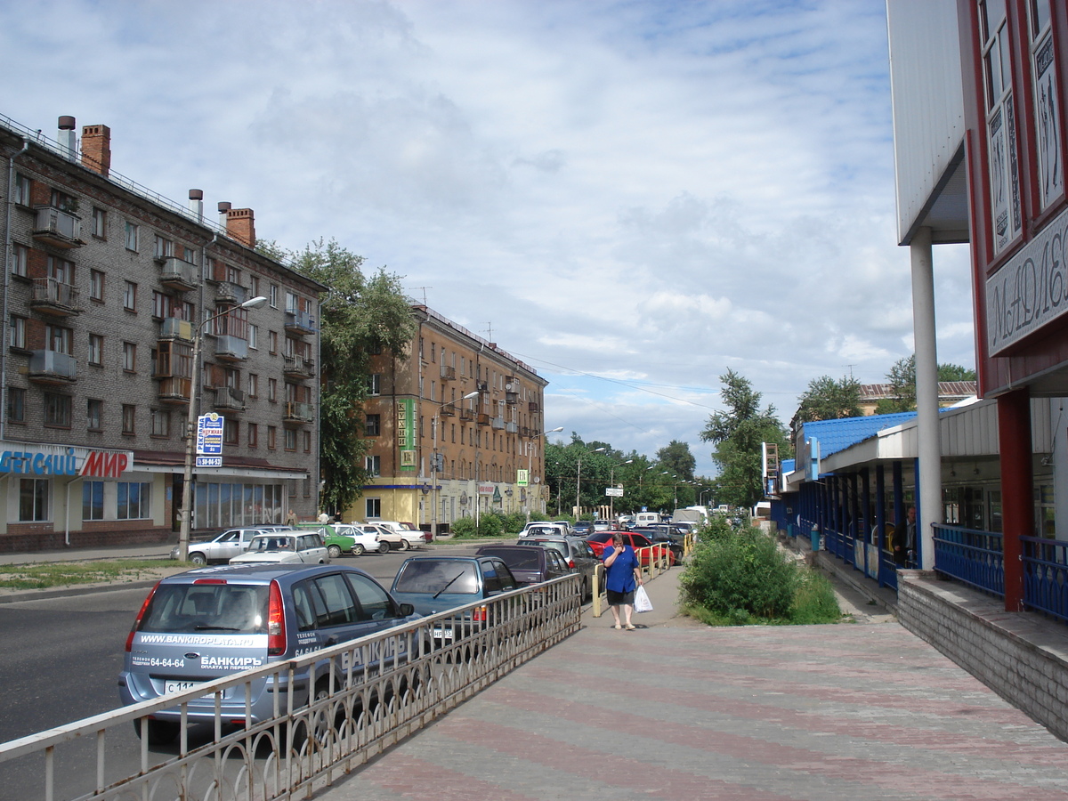 Picture Russia Cherepovets 2006-07 8 - Street Cherepovets