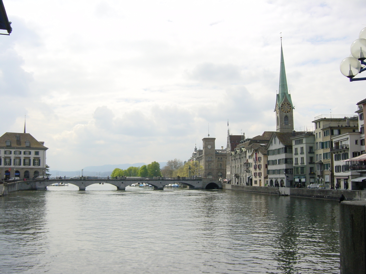 Picture Swiss Zurich 2002-04 15 - Restaurants Zurich