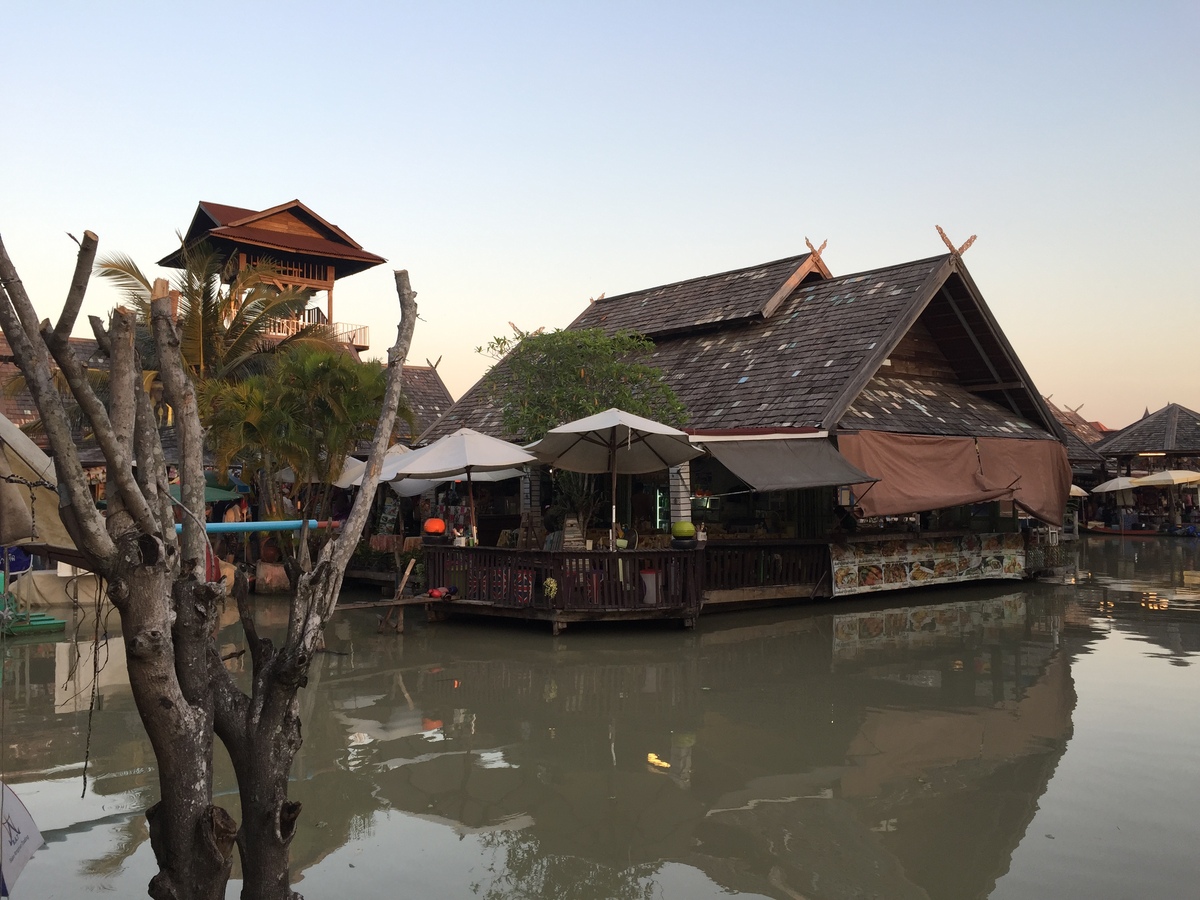 Picture Thailand Pattaya Floating Market 2014-12 11 - Resorts Floating Market