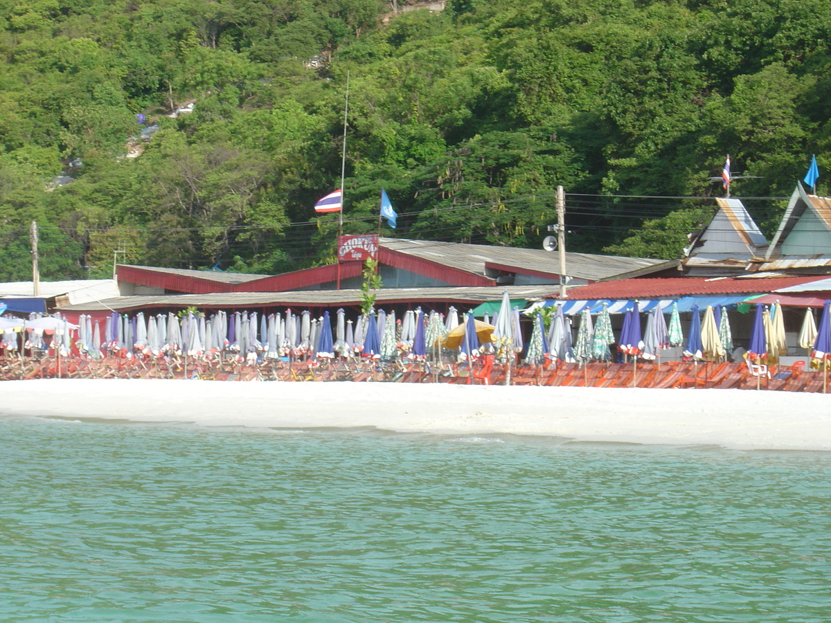 Picture Thailand Pattaya Ko Larn 2005-09 8 - Weather Ko Larn