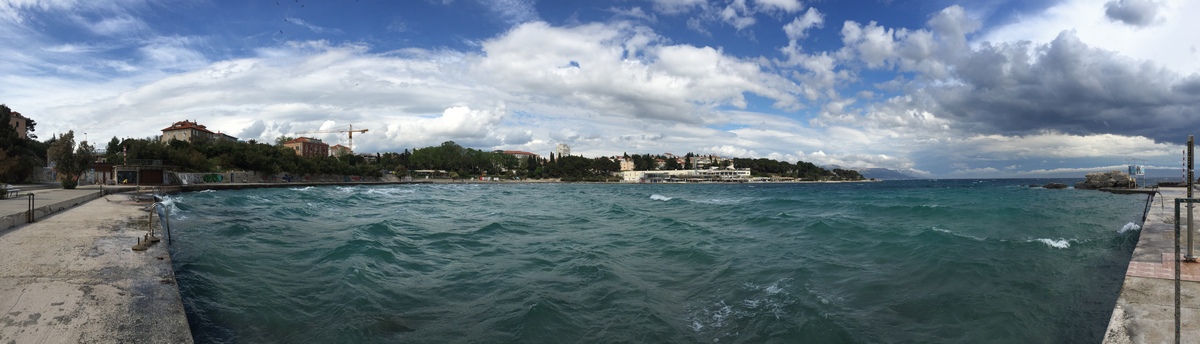 Picture Croatia Split 2016-04 100 - Monument Split