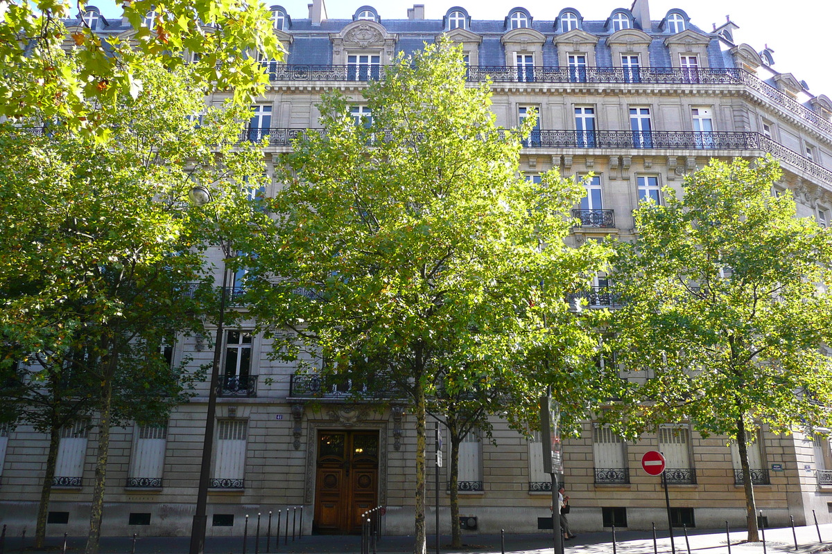 Picture France Paris Avenue de Friedland 2007-09 103 - Weather Avenue de Friedland