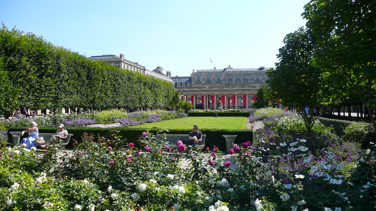 Picture France Paris Palais Royal 2007-08 79 - Waterfalls Palais Royal