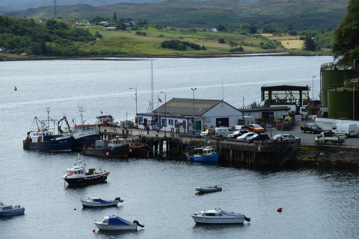 Picture United Kingdom Skye Portree 2011-07 39 - Savings Portree