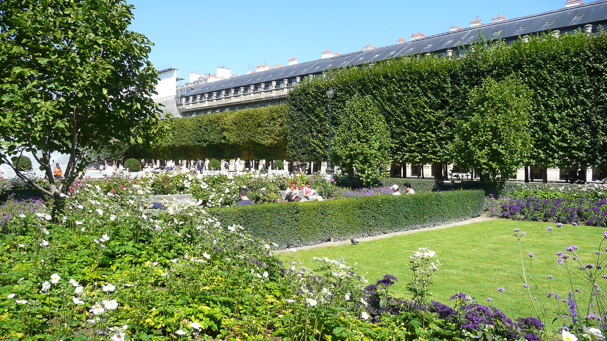 Picture France Paris Palais Royal 2007-08 124 - Waterfall Palais Royal