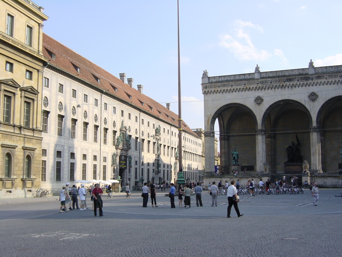 Picture Germany Munich 2001-07 70 - Streets Munich