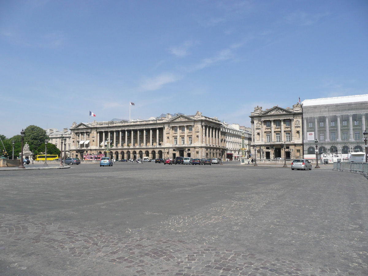 Picture France Paris La Concorde 2007-05 107 - Savings La Concorde