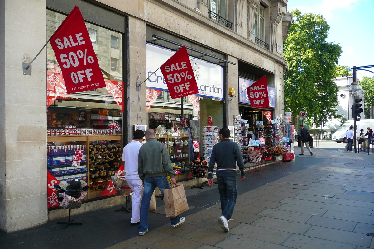 Picture United Kingdom London Oxford Street 2007-09 122 - Hotels Oxford Street