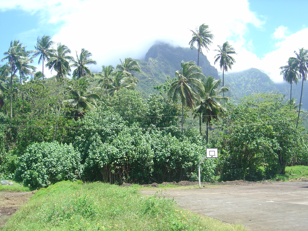 Picture Polynesia Marquises 2006-04 10 - Rain Season Marquises