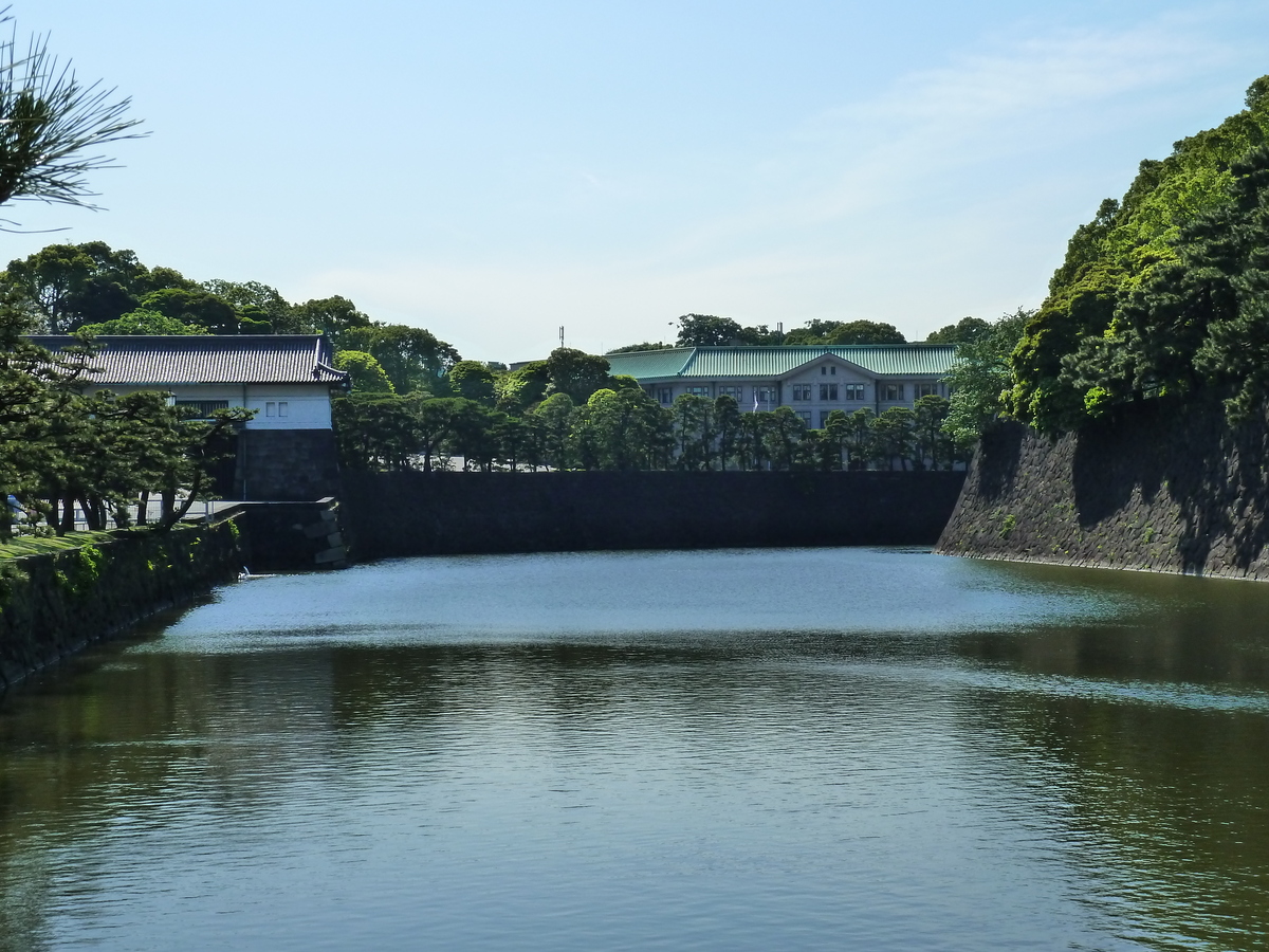 Picture Japan Tokyo Imperial Palace 2010-06 12 - Savings Imperial Palace