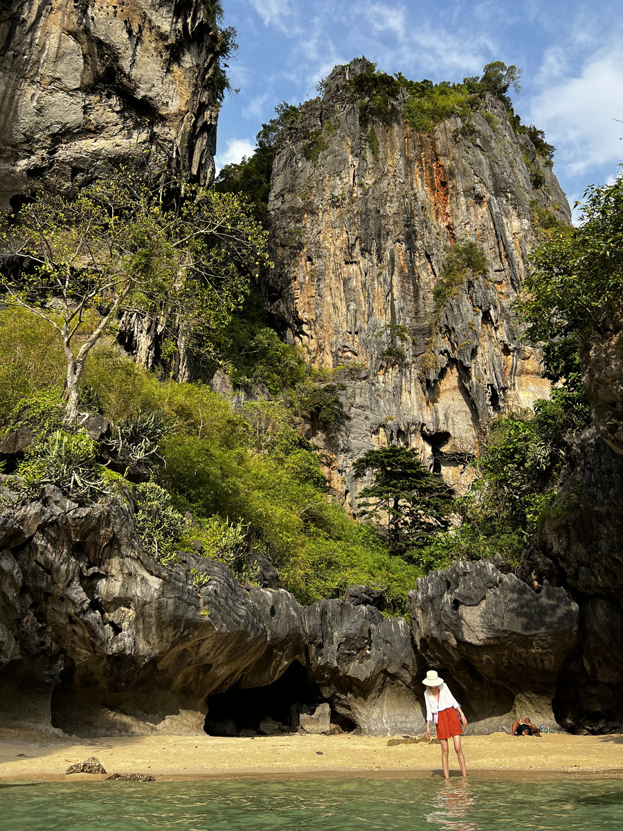 Picture Thailand Krabi 2023-01 35 - Savings Krabi