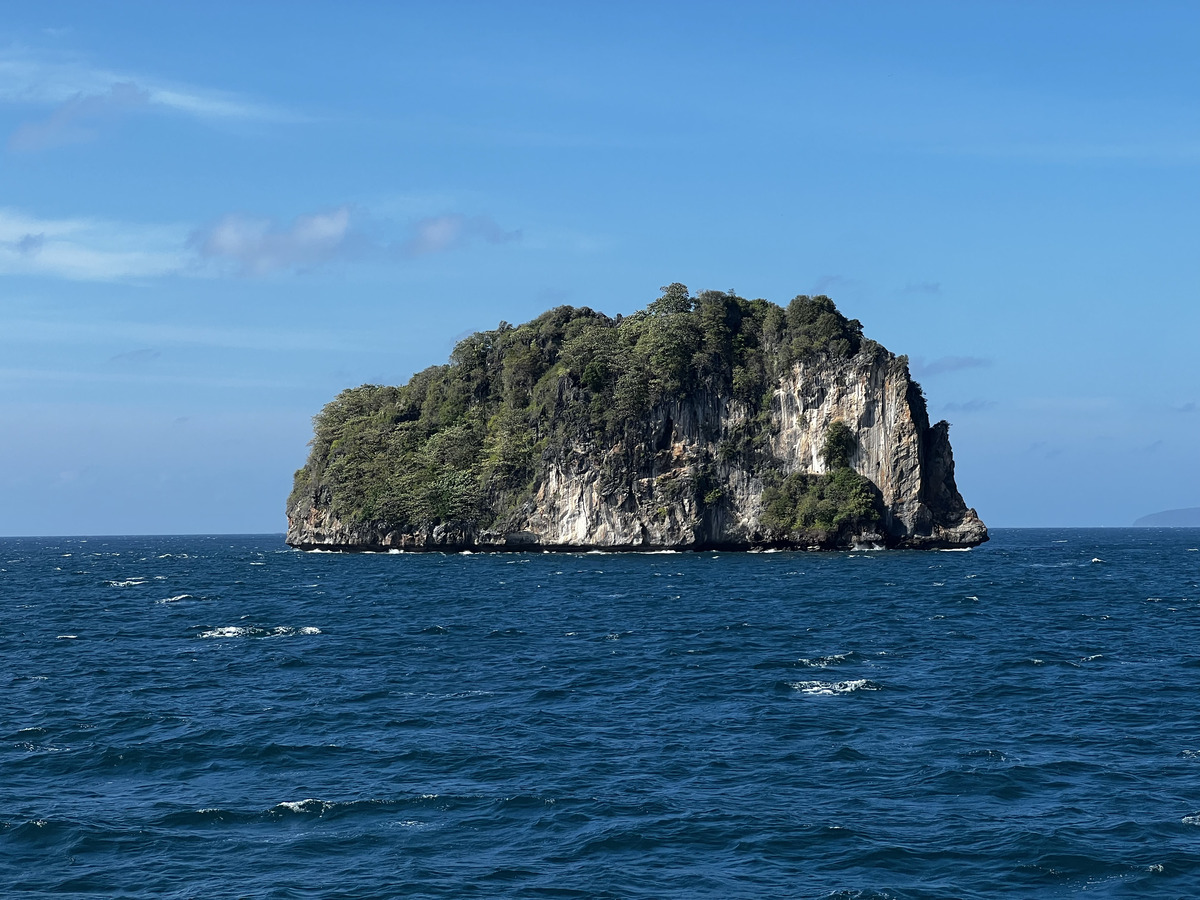 Picture Thailand Phuket to Ko Phi Phi Ferry 2021-12 110 - Spring Phuket to Ko Phi Phi Ferry