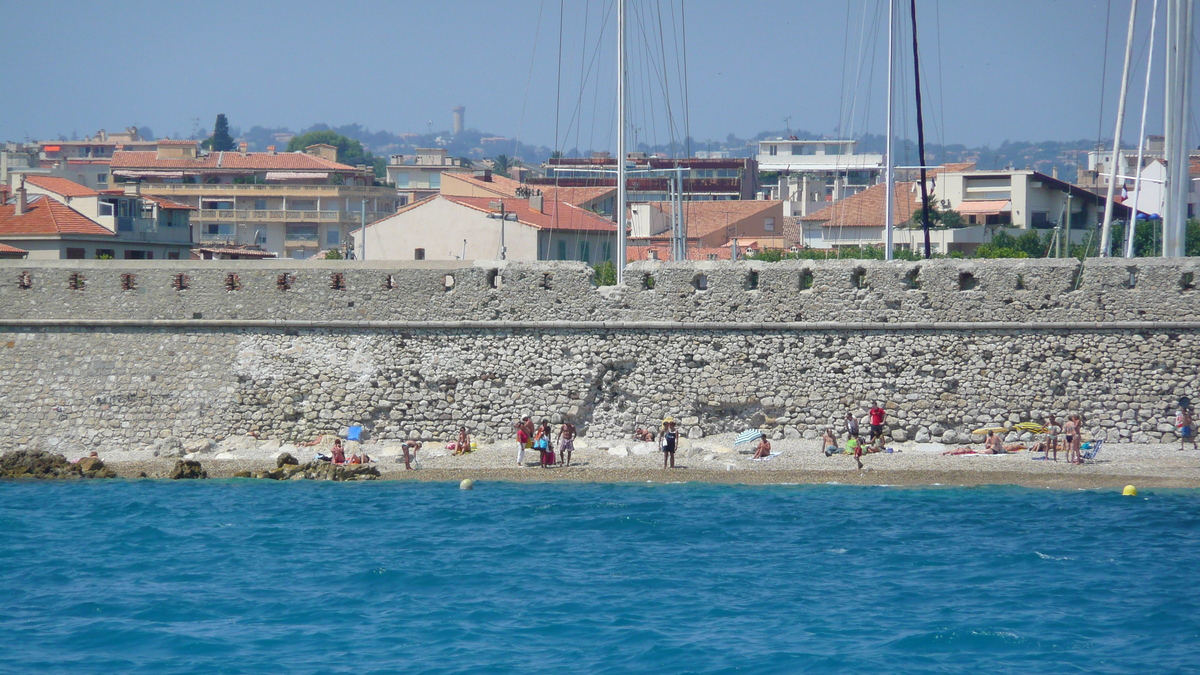 Picture France Antibes 2007-07 36 - Savings Antibes