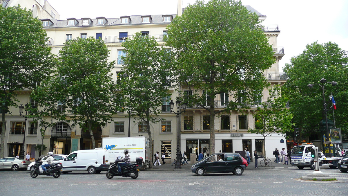 Picture France Paris La Madeleine 2007-05 57 - Hot Season La Madeleine