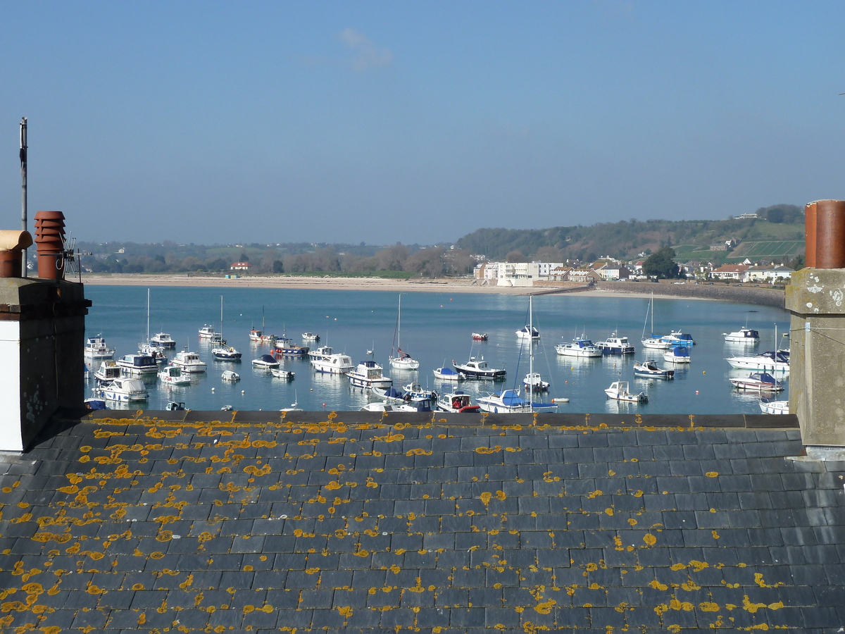 Picture Jersey Jersey Gorey 2010-04 10 - Monument Gorey