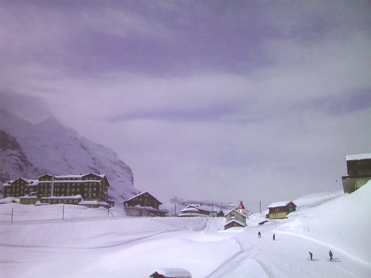 Picture Swiss Grindelwald 1999-04 9 - Hotel Pools Grindelwald