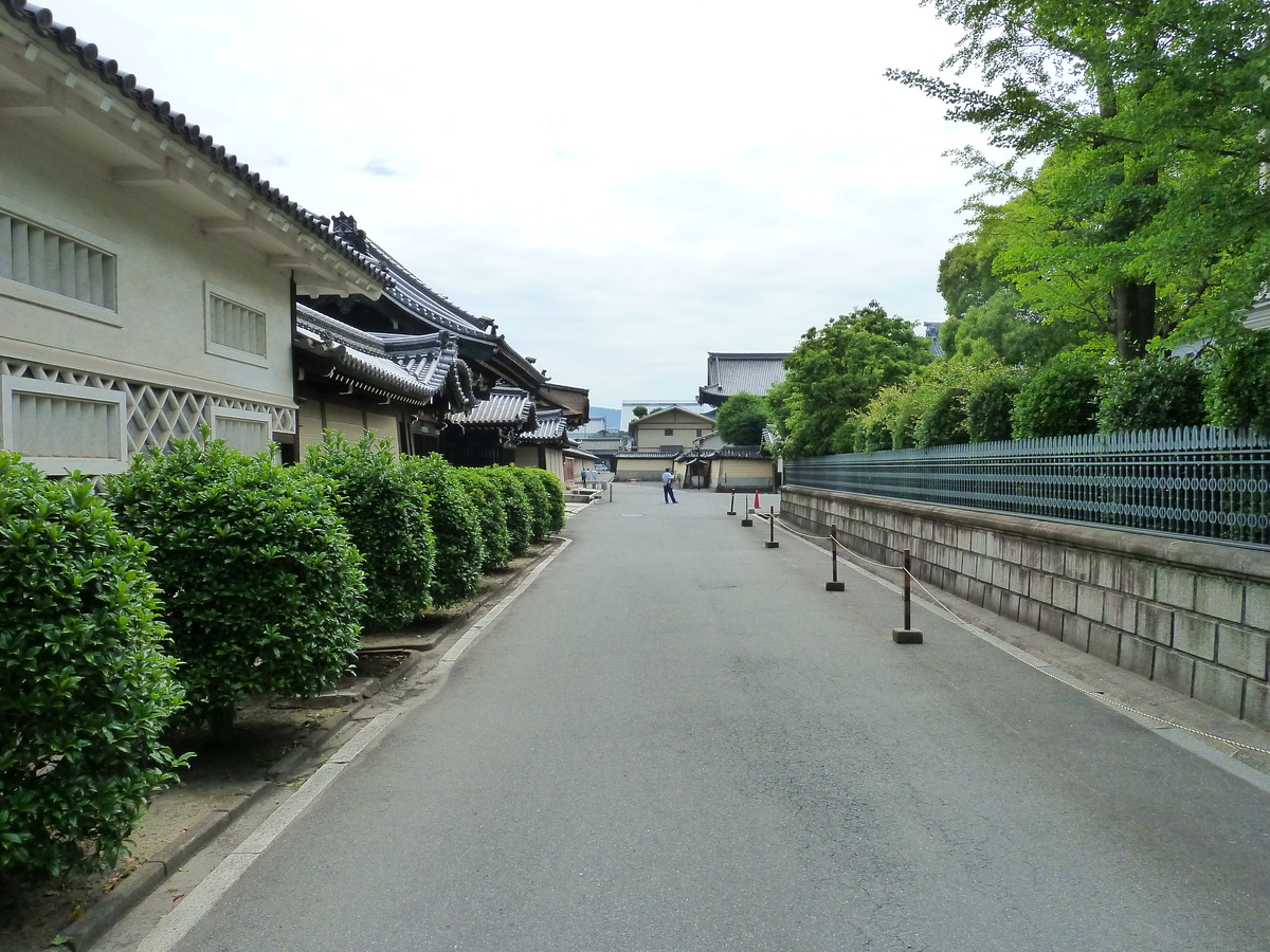 Picture Japan Kyoto Ryukoku University 2010-06 0 - Room Ryukoku University