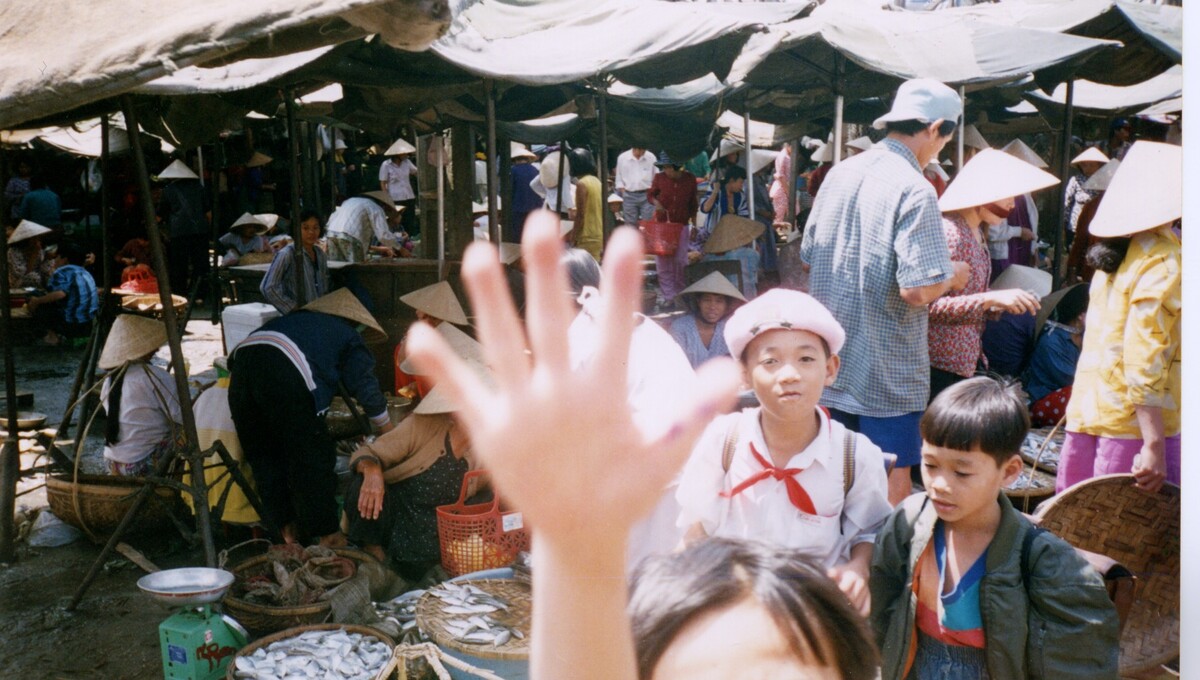 Picture Vietnam 1996-03 43 - Restaurant Vietnam