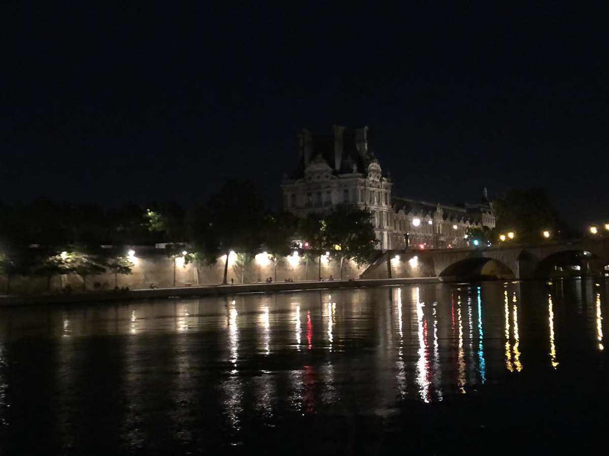 Picture France Paris La seine banks 2020-06 1 - Waterfalls La seine banks