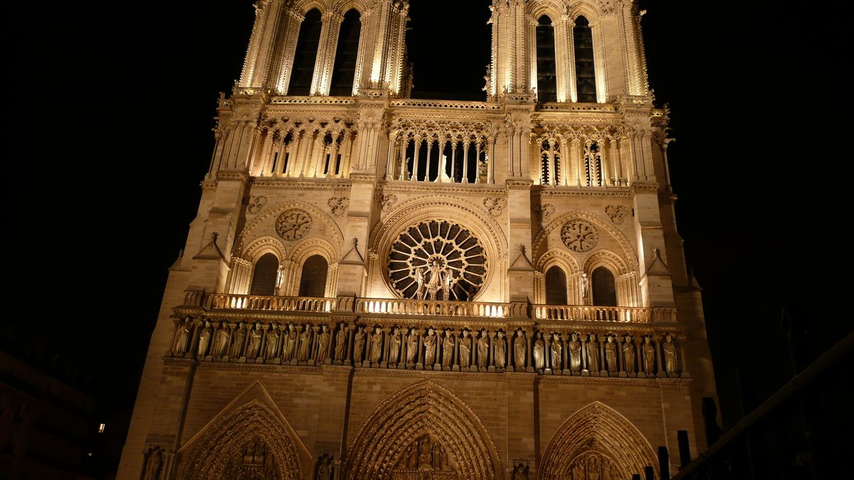 Picture France Paris Notre Dame 2007-05 47 - Hot Season Notre Dame