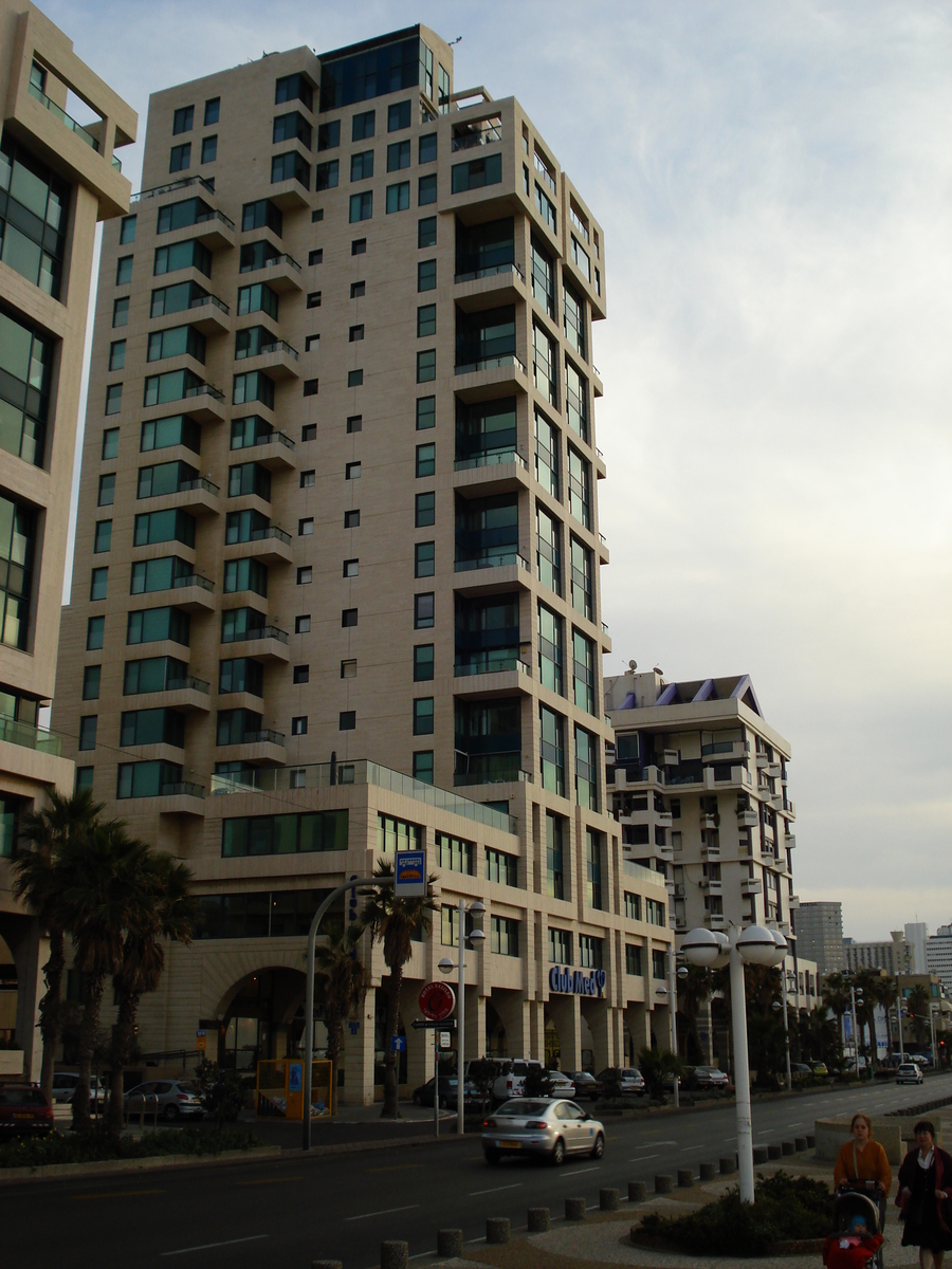 Picture Israel Tel Aviv Tel Aviv Sea Shore 2006-12 108 - Rain Season Tel Aviv Sea Shore