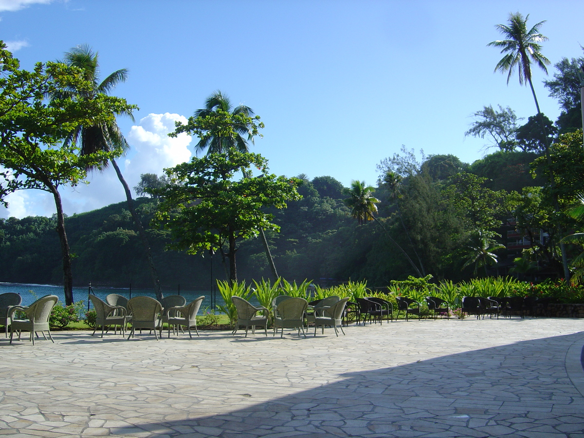 Picture Polynesia Tahiti 2006-04 4 - French Restaurant Tahiti