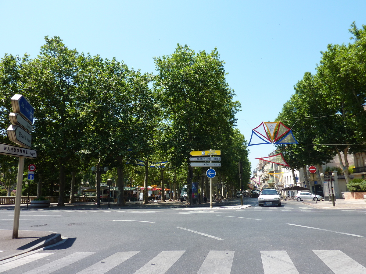 Picture France Narbonne 2009-07 9 - Monument Narbonne