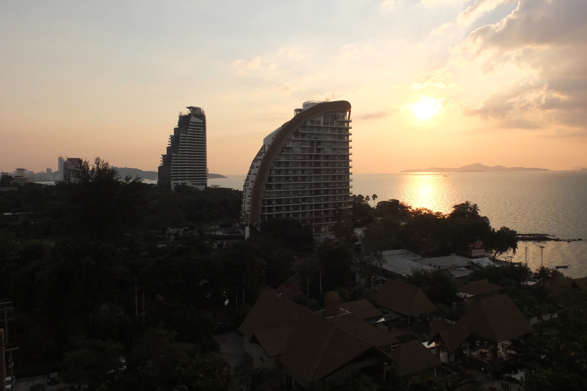 Picture Thailand Pattaya Centara Hotel 2012-12 24 - City View Centara Hotel