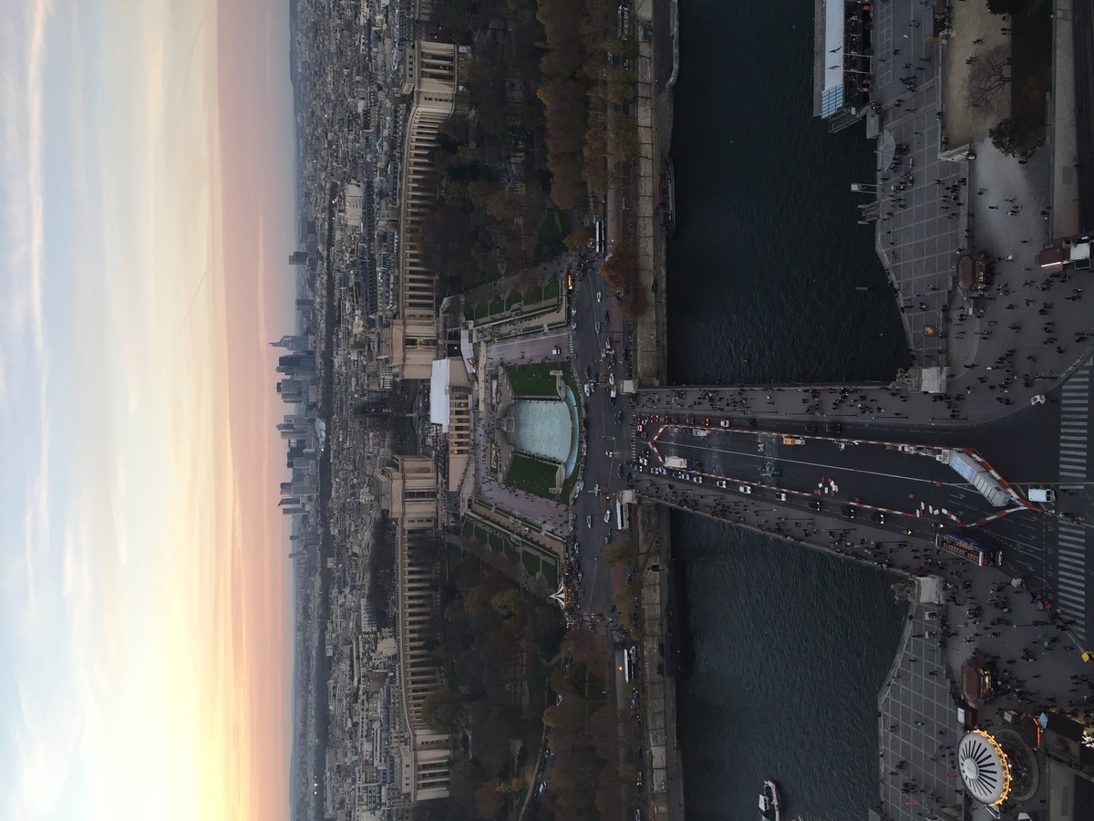 Picture France Paris Eiffel tower 2015-11 50 - Waterfall Eiffel tower