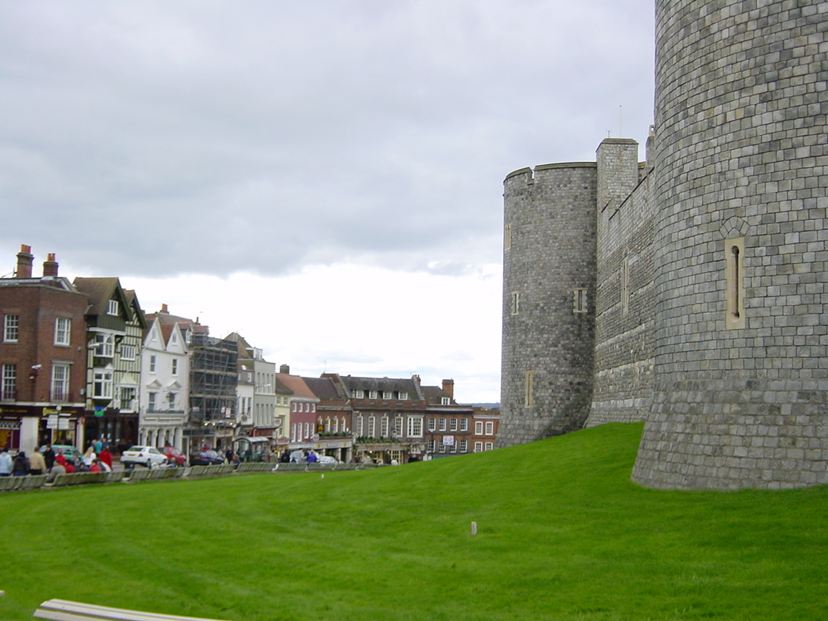 Picture United Kingdom Windsor 2001-04 8 - Walking Street Windsor