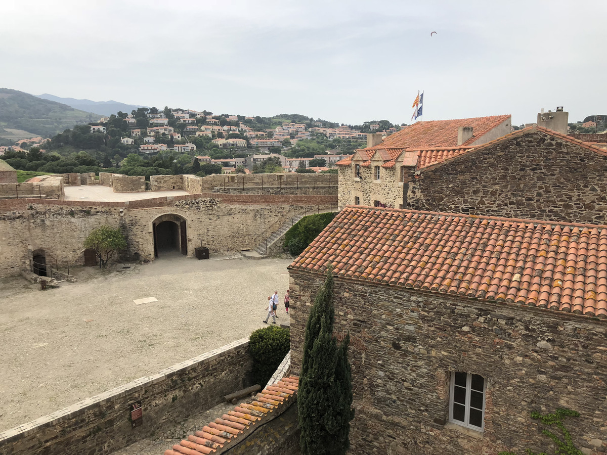 Picture France Collioure 2018-04 127 - Hotel Pools Collioure