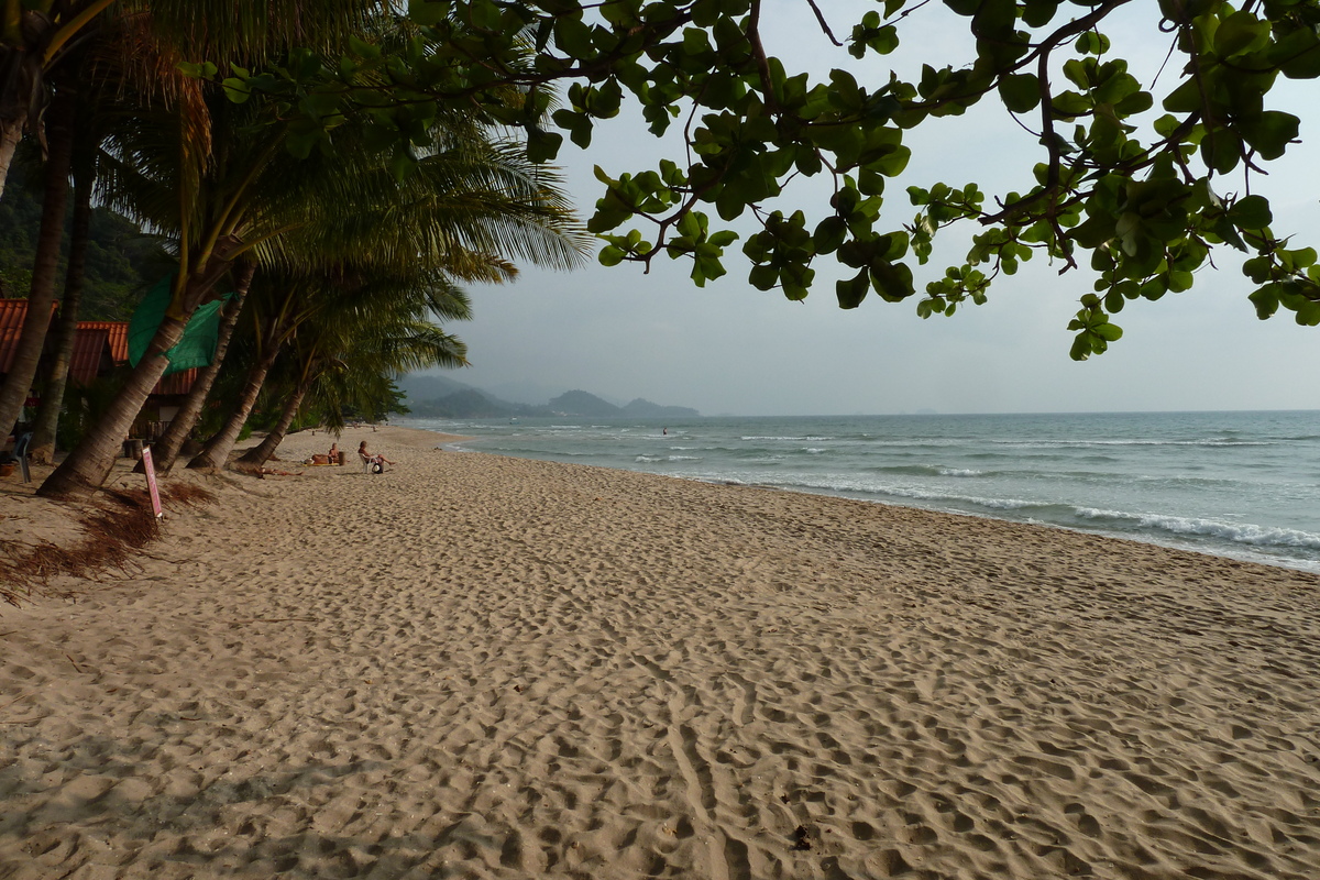 Picture Thailand Ko Chang White sand beach 2011-02 1 - Sauna White sand beach