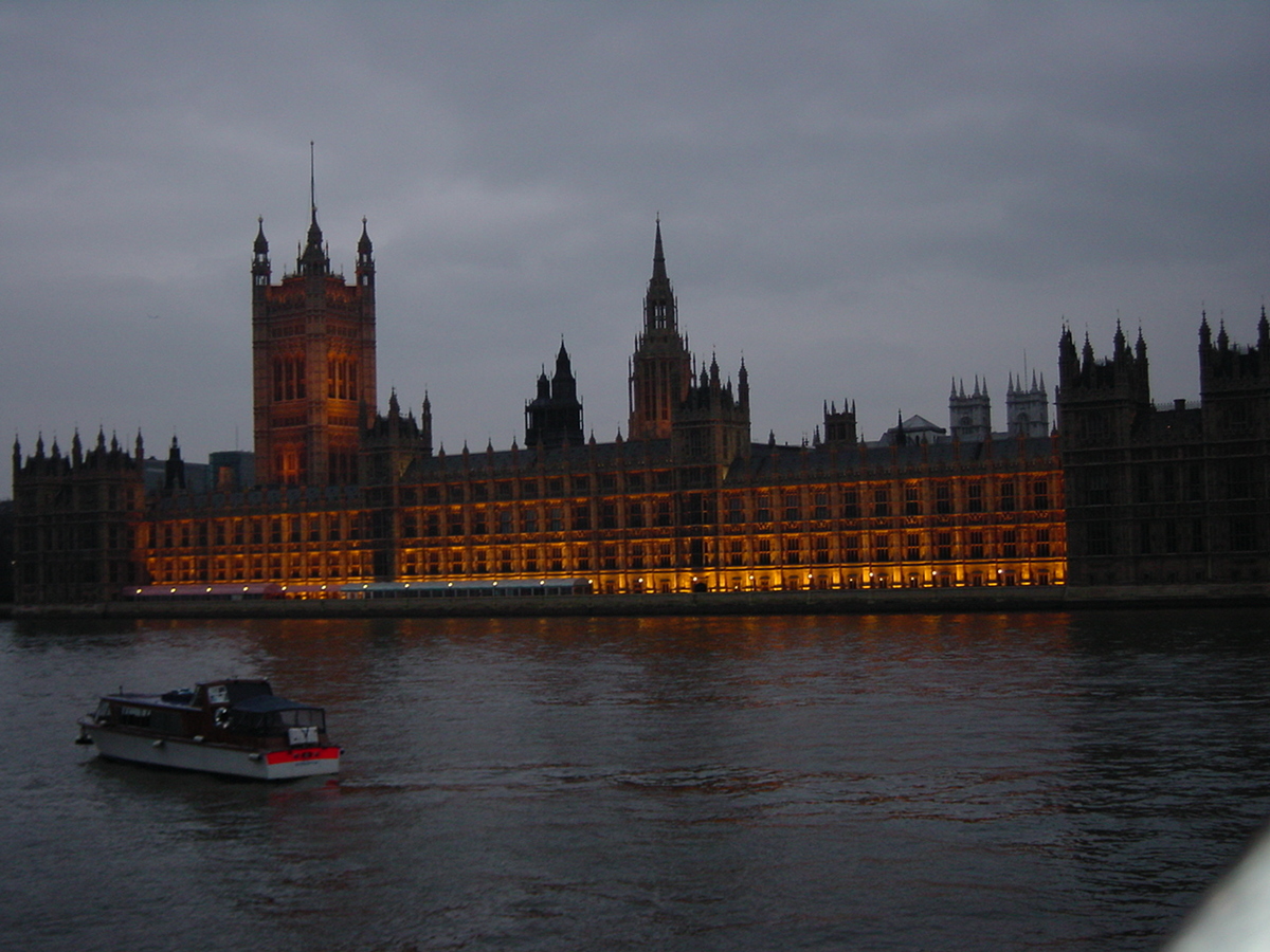 Picture United Kingdom London 2001-04 55 - Night London