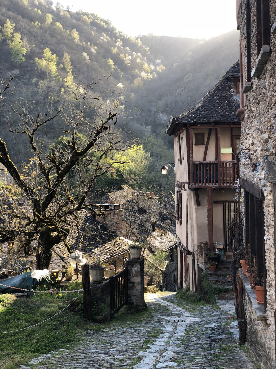 Picture France Conques 2018-04 201 - Hotel Conques