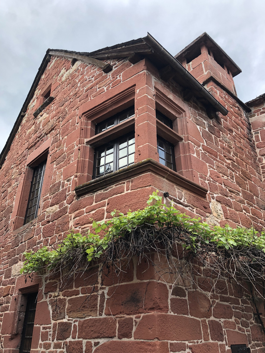 Picture France Collonges la Rouge 2018-04 59 - City Sight Collonges la Rouge