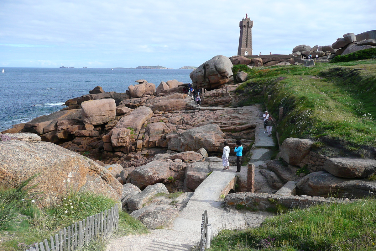 Picture France Perros Guirec Ploumanach 2007-08 43 - City View Ploumanach