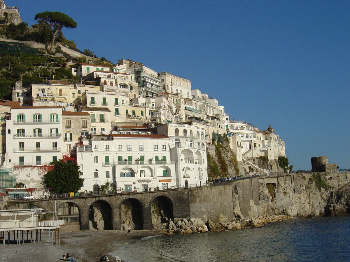 Picture Italy Amalfi 2004-11 1 - Restaurant Amalfi