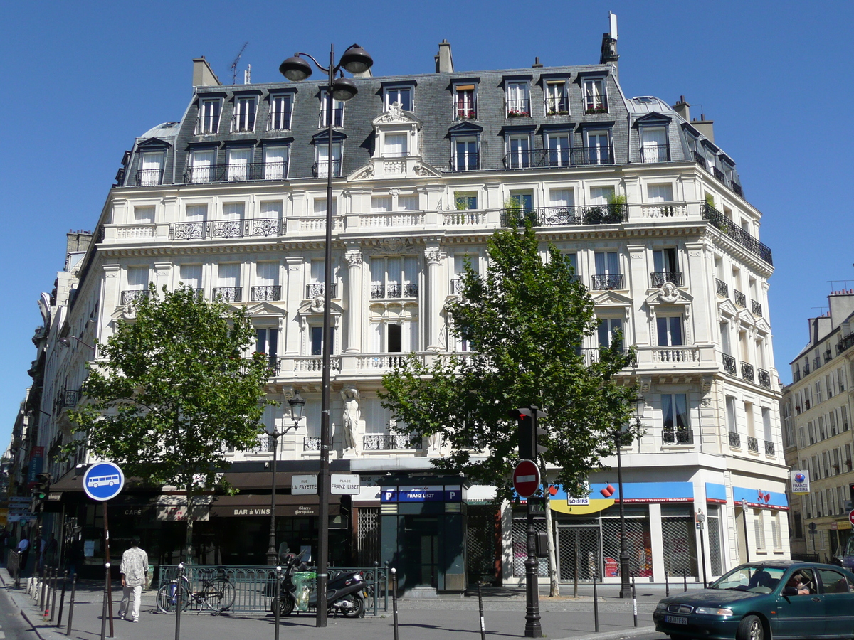 Picture France Paris Rue La Fayette 2007-08 18 - French Restaurant Rue La Fayette