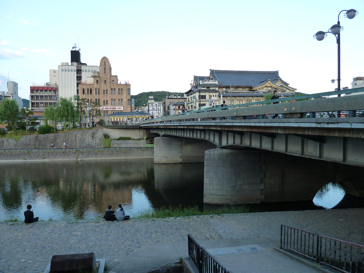 Picture Japan Kyoto Kamo River 2010-06 17 - Land Kamo River