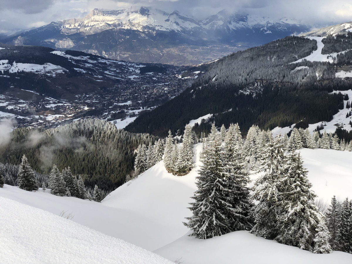 Picture France Megeve 2019-03 86 - Waterfall Megeve