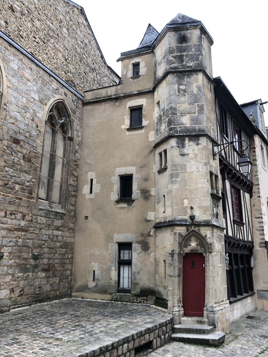 Picture France Le Mans 2019-05 19 - Monument Le Mans