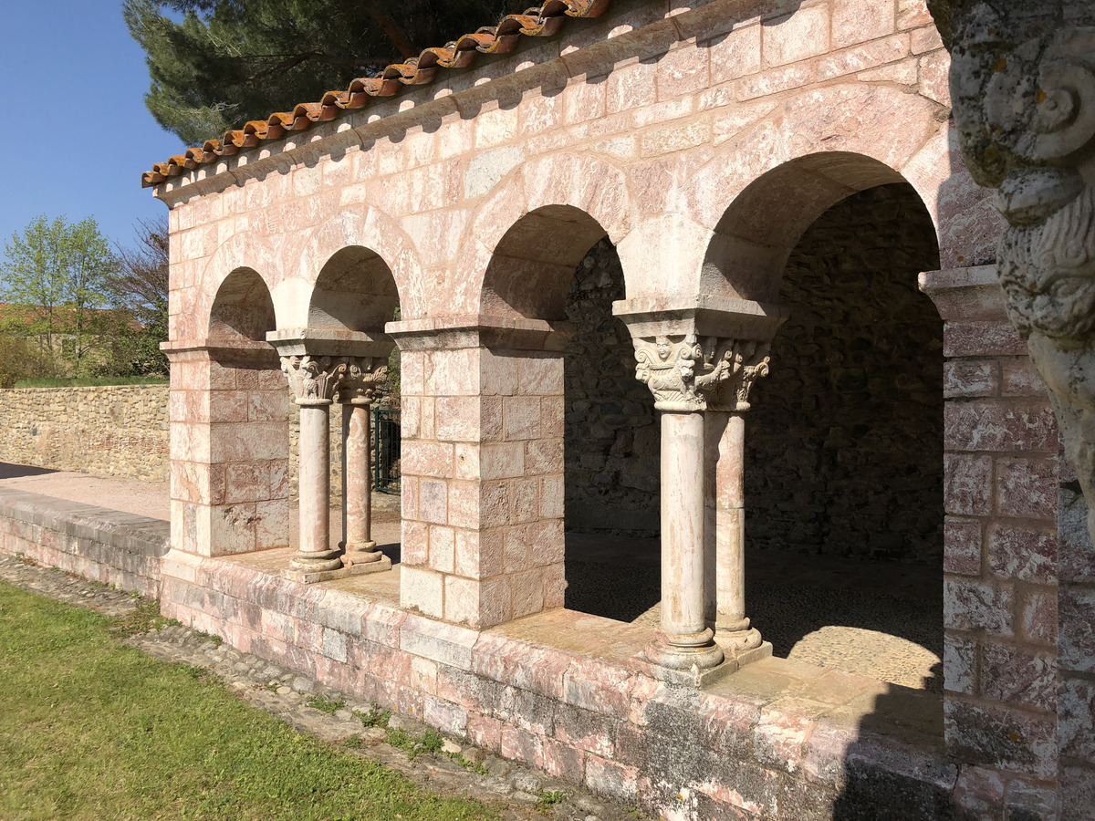 Picture France Abbaye Saint-Michel de Cuxa 2018-04 4 - Hot Season Abbaye Saint-Michel de Cuxa