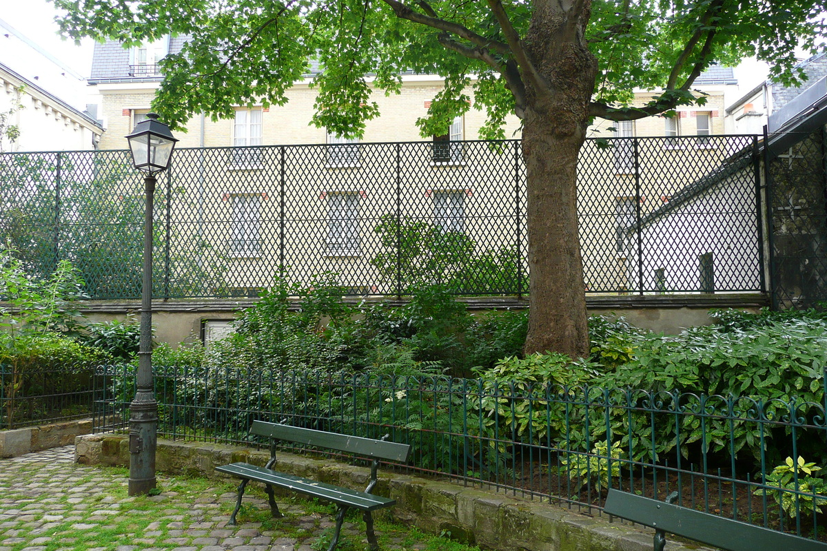 Picture France Paris Montmartre 2007-06 50 - Restaurants Montmartre