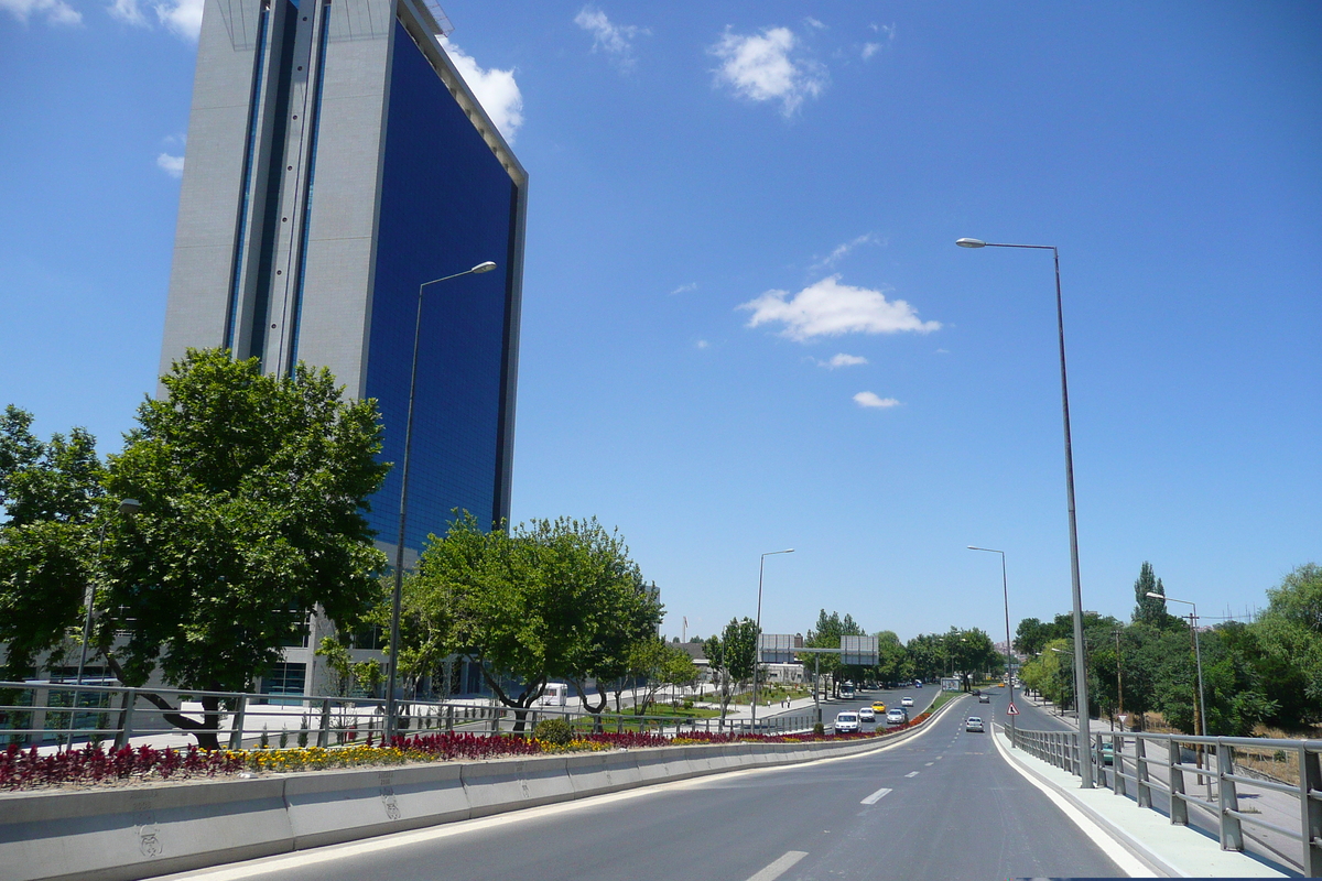 Picture Turkey Ankara Bilkent to Ankara road 2008-07 42 - Street Bilkent to Ankara road