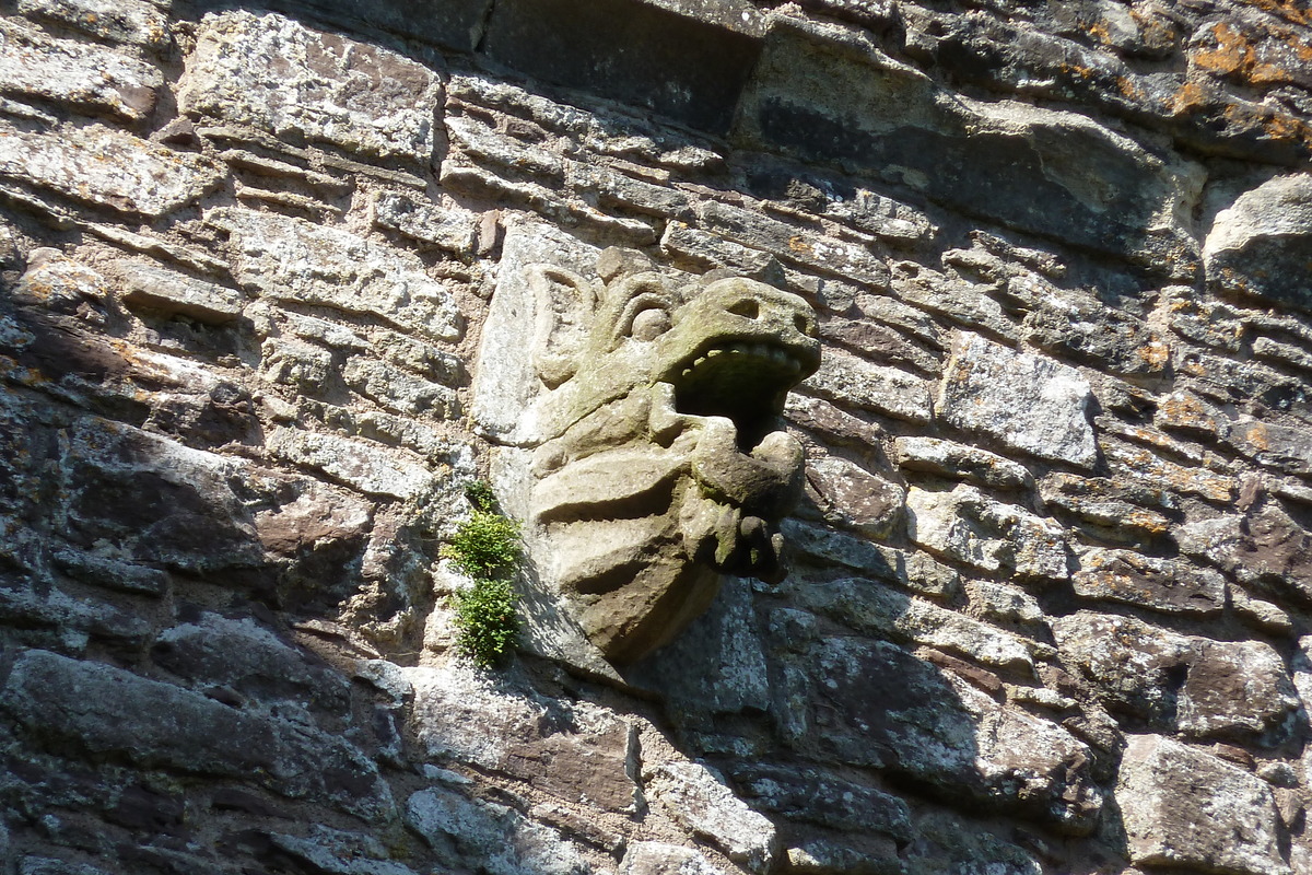 Picture United Kingdom Scotland Doune Castle 2011-07 13 - Monument Doune Castle